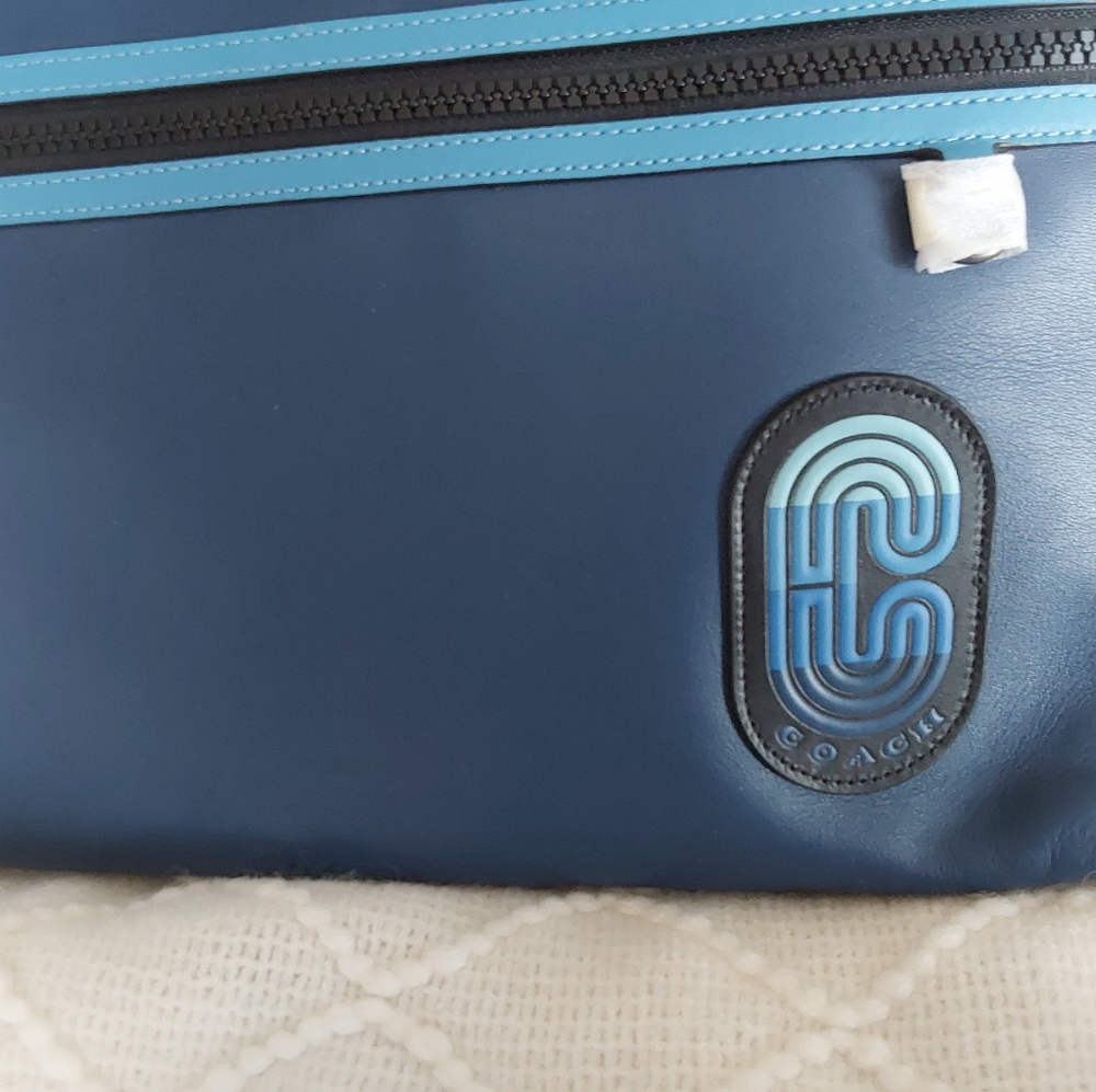 Coach Carryall Pouch In Colorblock - Picture 2 of 10